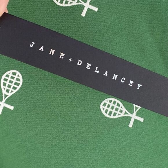 Jane + Delancey Women's 2X Green Tennis Racquet Print Sweatshirt - Picture 6 of 9
